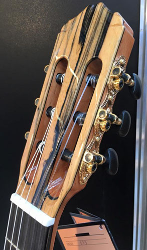 r133-3.jpg